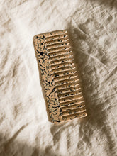Load image into Gallery viewer, Marble Wide Tooth Comb Hair Comb - BEAUTYBEEZ-beauty-supply
